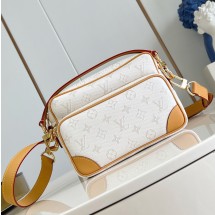 루이비통 남자 여자 공용 닐 지퍼 숄더백 메신저백 가방 M14682