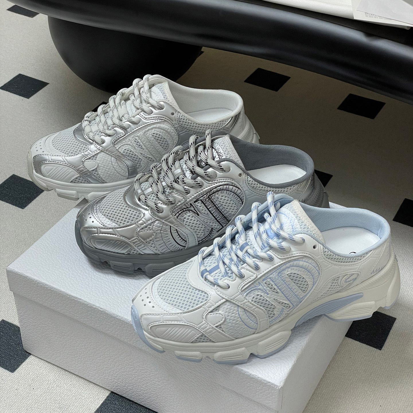 디올 스니커즈 크로노 오픈힐 여성운동화 5컬러 KCK474TXX