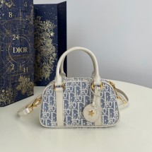 디올 가방 숄더백 S2388UDFD