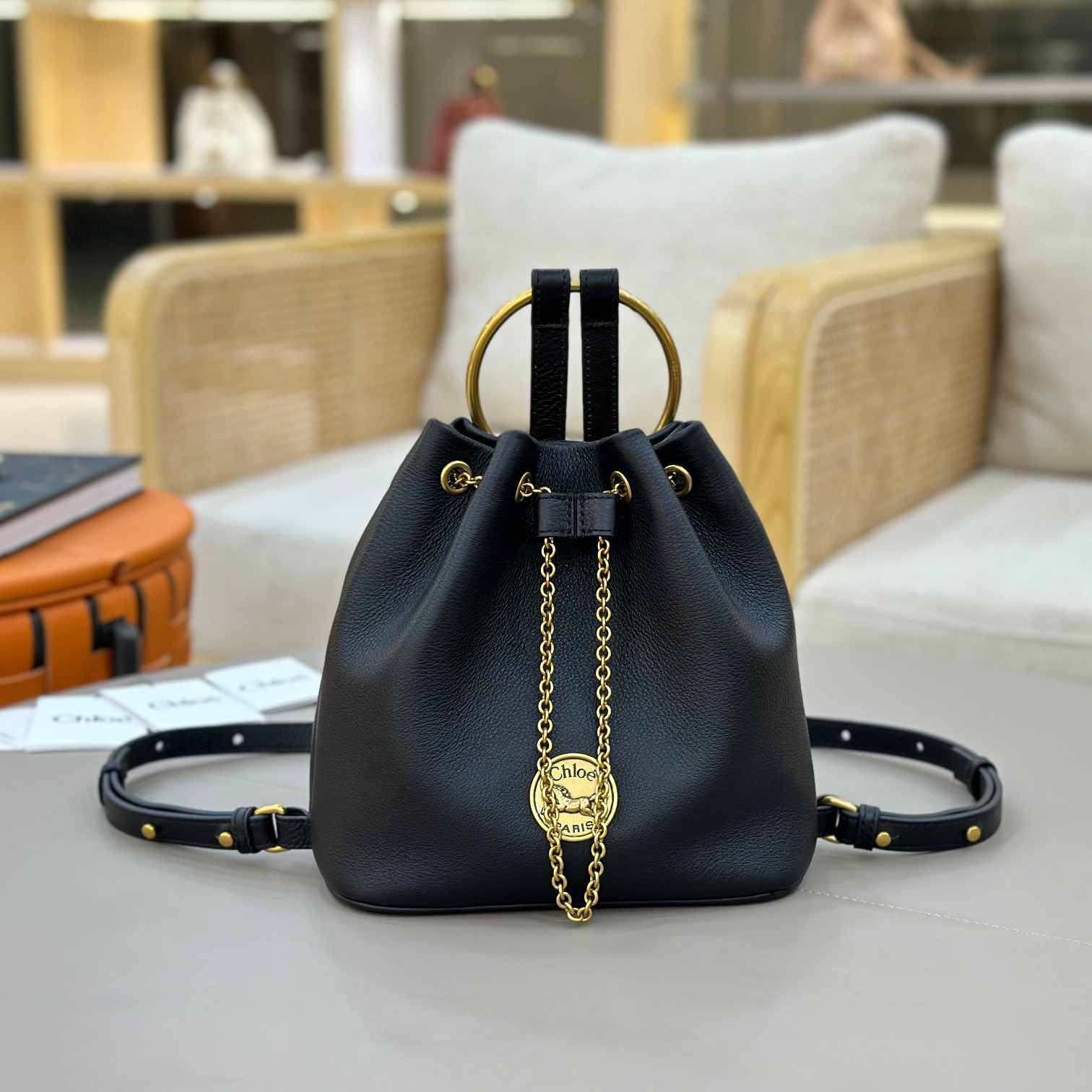 끌로에 로고 훈장 자석 스트링 클로이 버팔로 백팩 5컬러 CH25U-S774037