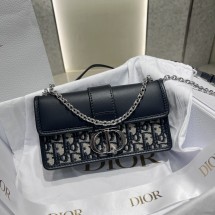 디올 30 몽테인 이스트 웨스트백 위드 체인 블루 실버 M9334PDDS