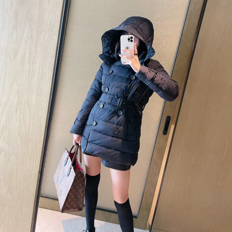 버버리 여성 벨티드 나일론 퍼퍼 숏 패딩 2컬러 80450211