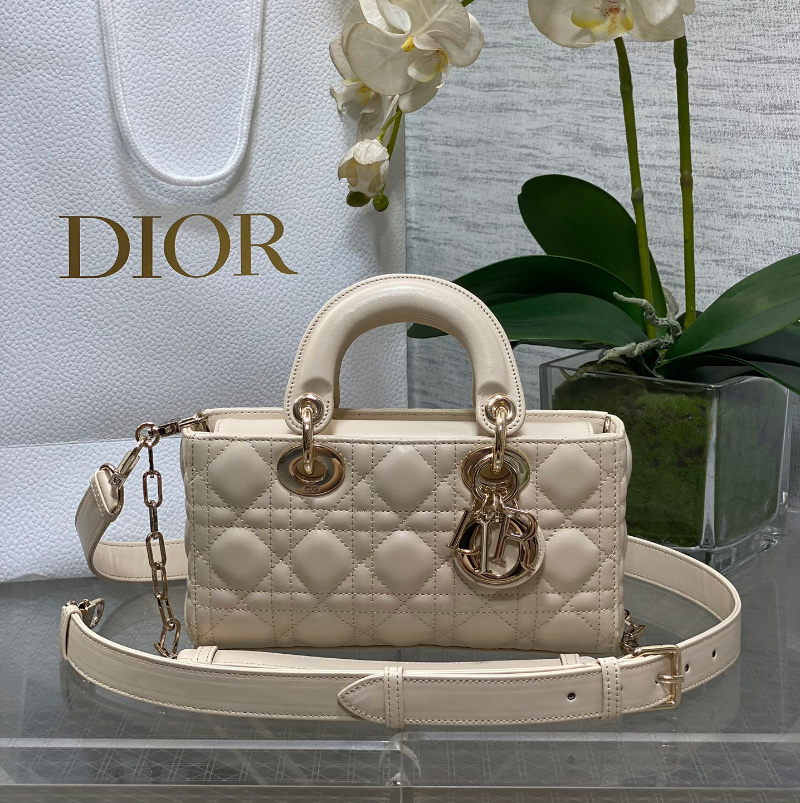 디올 레이디 디 조이 백 스몰 까나쥬  M0613ONGE
