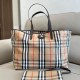 버버리 HIGHLANDS 하이랜드 체크 카바스 토트백 81122221