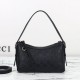 구찌 엠블럼 스몰 숄더백 4컬러 ‎847450