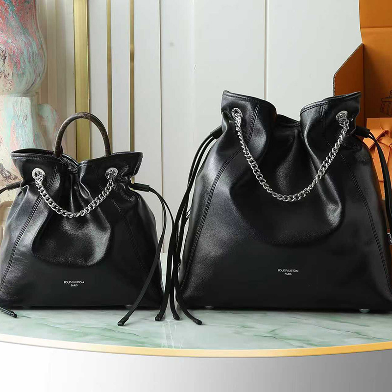 루이비통 오프 듀티 Off Duty 백팩 바이브 M25522-M25545