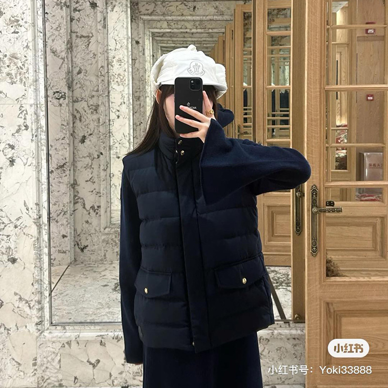 몽클레어 베세트 다운 여성 조끼 2컬러 K20931A00118597WF038