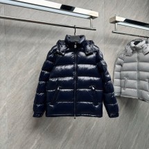 몽클레르 남성 숏 패딩 점퍼 마야 네이비 J20911A5360068950999  F