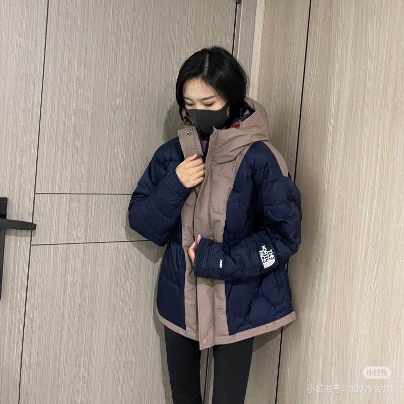 노스페이스 풀집업 후디 다운 남여공용 블랙 점퍼   F