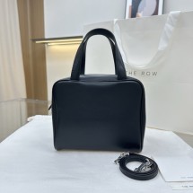 더로우 가죽 레이백 블랙 W1788L148BAS