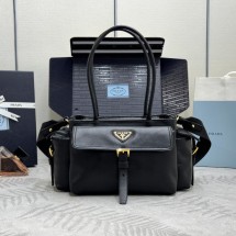 프라다 익스플로어 미디엄 리나일론 가죽 토트 백 1BG596