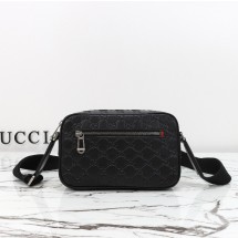 구찌 GG 엠블럼 스몰 크로스백 850242AAFOM1053