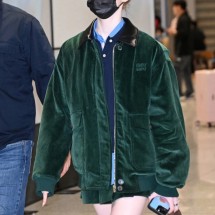 미우미우 그린 코듀로이 블루종 MLML1326-1795  Y