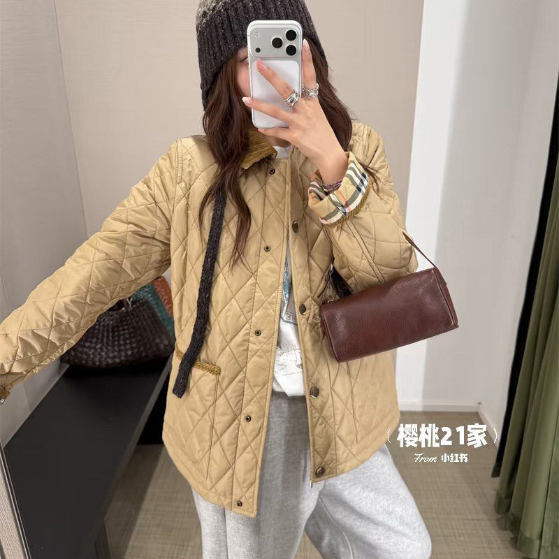 버버리 나일론 자켓 슬림핏 샌드 2컬러 81075111  Y