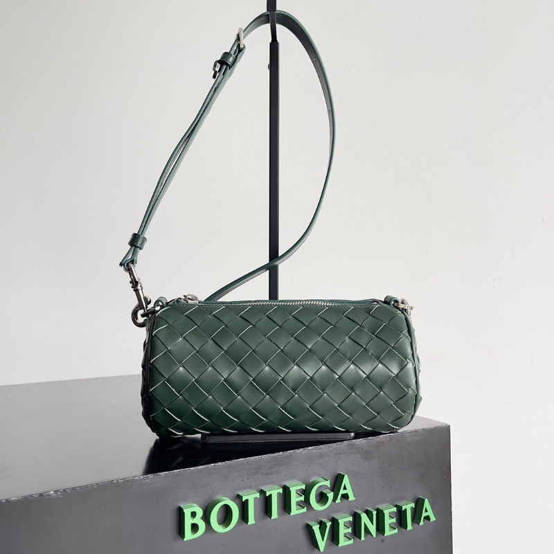 보테가 베네타 미니 인트레치아토 배럴 에메랄드 그린 777391V2HL13048