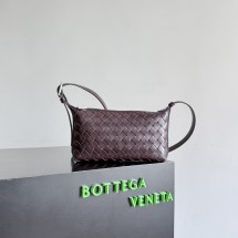 보테가 베네타 트레블러 폰 파우치 와인 844018V2HL08803