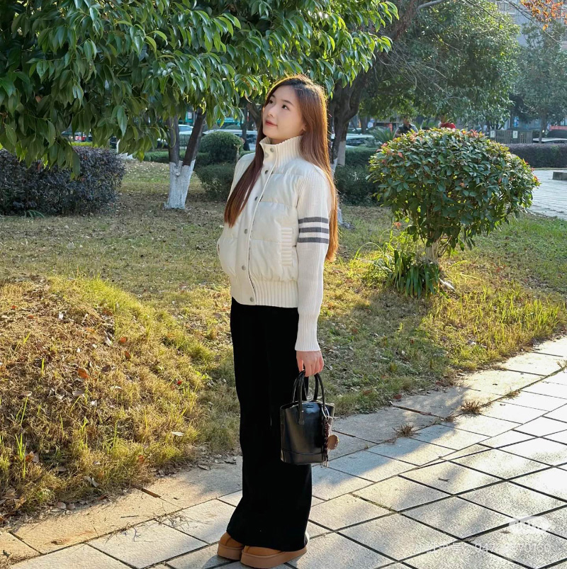 톰브라운 고품질 여성 패딩 2칼라 02  D