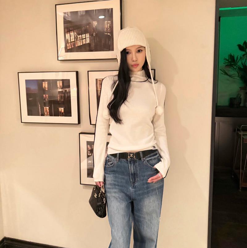 샤넬 고품질 여성 니트 3컬러 04 H