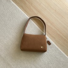 코치 로라 숄더백 스웨이드 CCC48