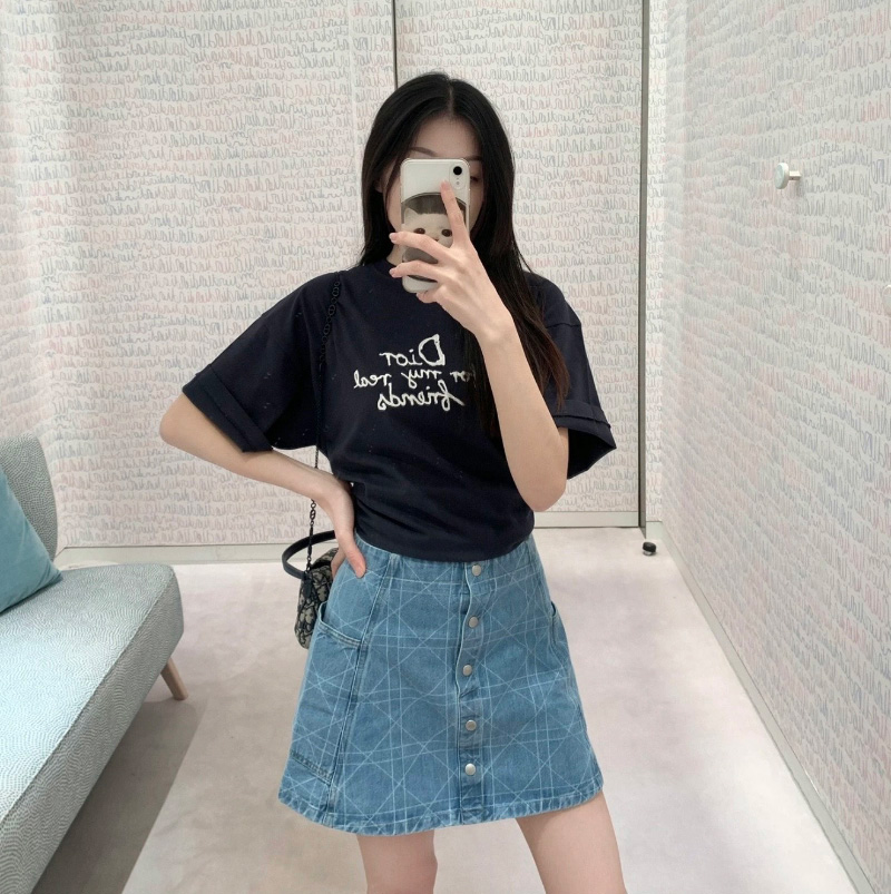 디올 앤 힐튼 넬 남여공용 티셔츠 2컬러 583J696A0849  D