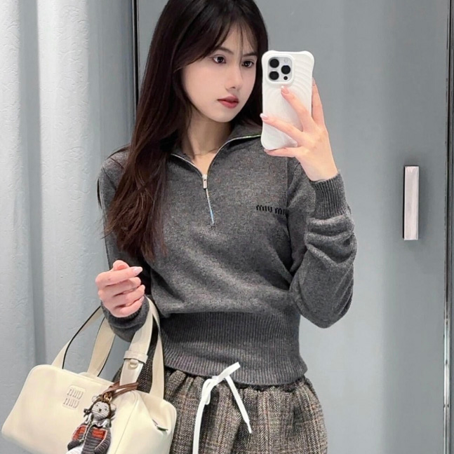 미우미우 캐시미어 하프 집업 스웨터 MMLB47  H