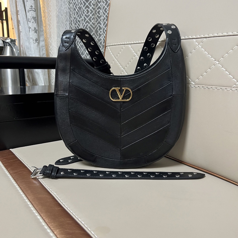 발렌티노 패치워크 크레센트 스몰 호보백 3컬러 7W0B0S63GHA