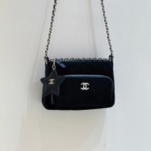 샤넬 코코네쥬 스타 체인 크로스백 블랙 AP4772