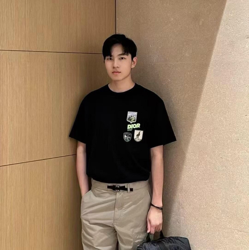 디올 마운틴 반팔티 2컬러 613J696E0677  D