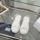 프라다 로고 여성 레더 크로스 버클 스트랩 샌들 굽높이5.5CM 화이트 1X925N