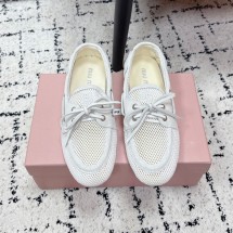 미우미우 26SS 메쉬 앤 스웨이드 보트 슈즈  5D585E  X