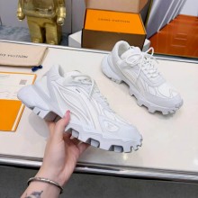 루이비통 남성 LV 서밋 스니커즈 1AJAG4