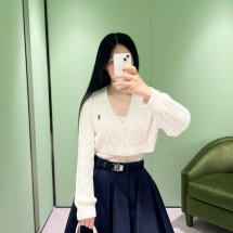 프라다 브이넥 코튼 스웨터 P24D3N  H