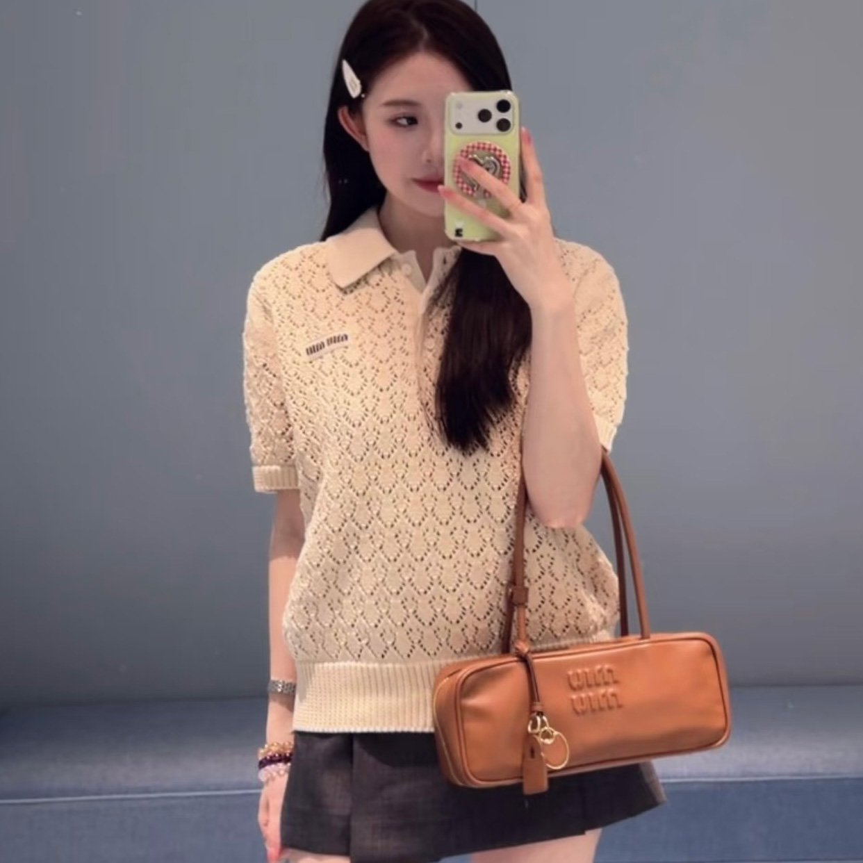 미우미우 여성 코튼 폴로 셔츠 2컬러 MML06V H