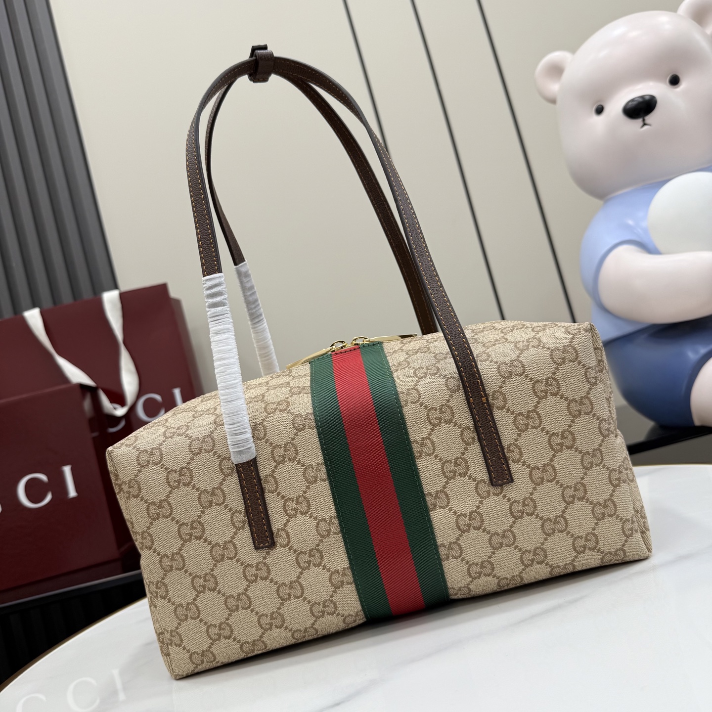 구찌 플라크 미디움 보스턴 백 베이지 875228