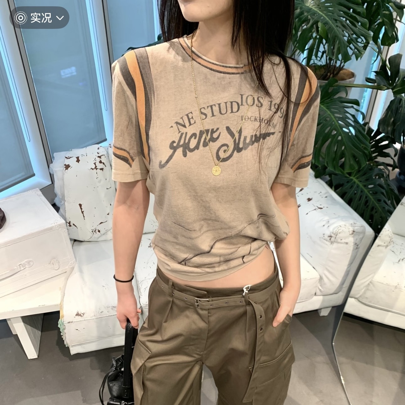 아크네 스튜디오 SS26 반팔 티셔츠 2컬러  AL0520  Y