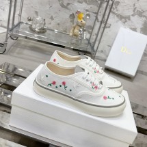 디올 아무르 솔트윈드 남여공용 3.5CM 스니커즈 KCK525DFC