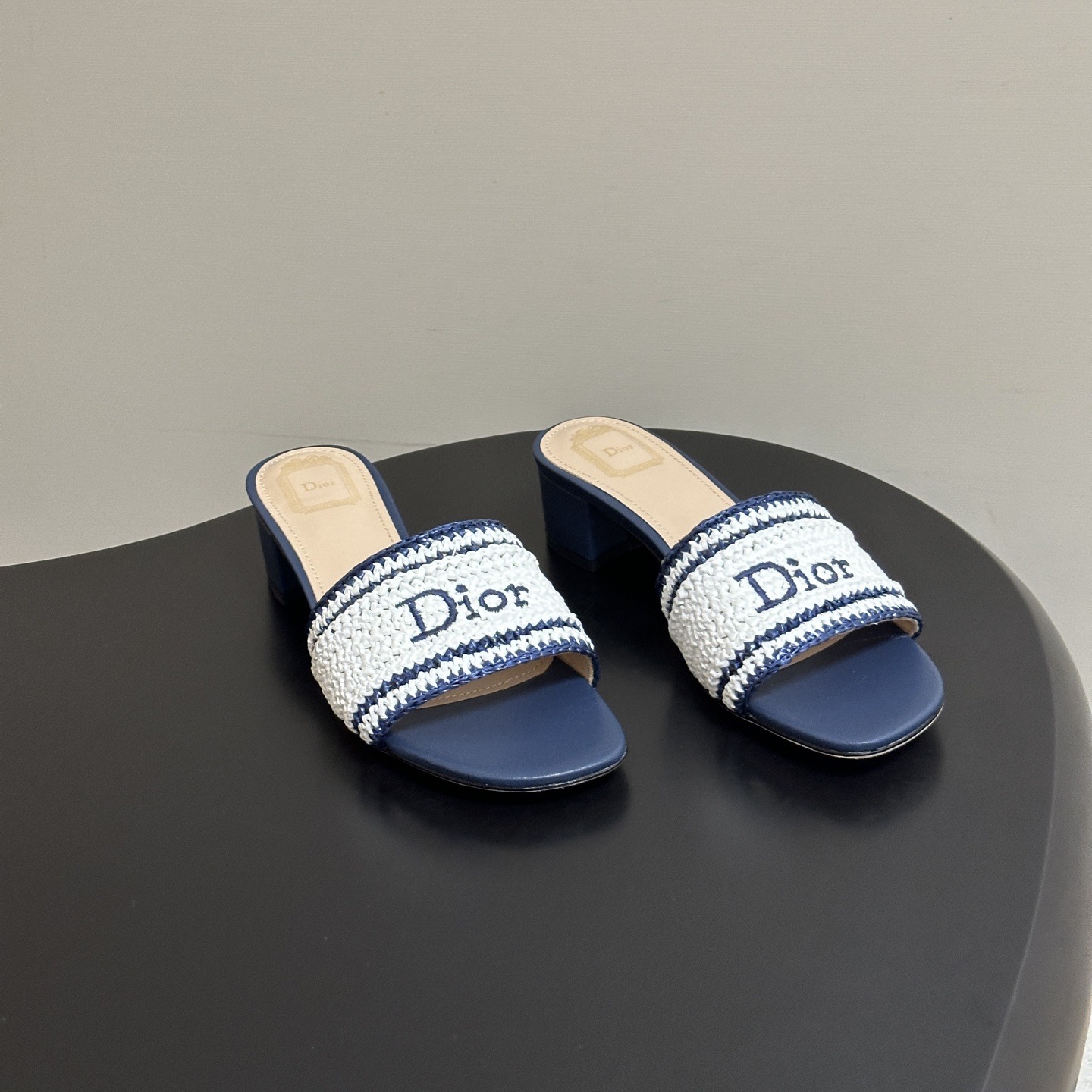디올 리비에라 우븐 힐 슬라이드 슬리퍼 3.5CM 블루 KCO702REF