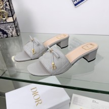 디올 까나쥬 힐 뮬 퀼티드 까나쥬 램스킨 3.5CM 그레이 KCO546CQL