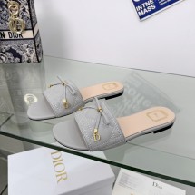 디올 까나쥬 뮬 슬라이드 슬리퍼 퀼트 그레이 KCO545CQL