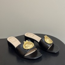 디올 메달리옹 버클 힐 슬라이드 슬리퍼 4.5CM 블랙 KCO695LAB