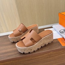 에르메스 여성 에제 30 스웨이드 내추럴 굽5-8CM 샌들 브라운  H221026Z370A3  JM