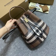 버버리 체크 레더 스몰 TB 버킷 백 80630701