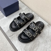 디올 26FW  뮬 남성 슬리퍼 3SA165AFB