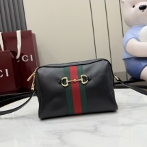 구찌 홀스빗 웹 스몰 카메라 백 A008PZ