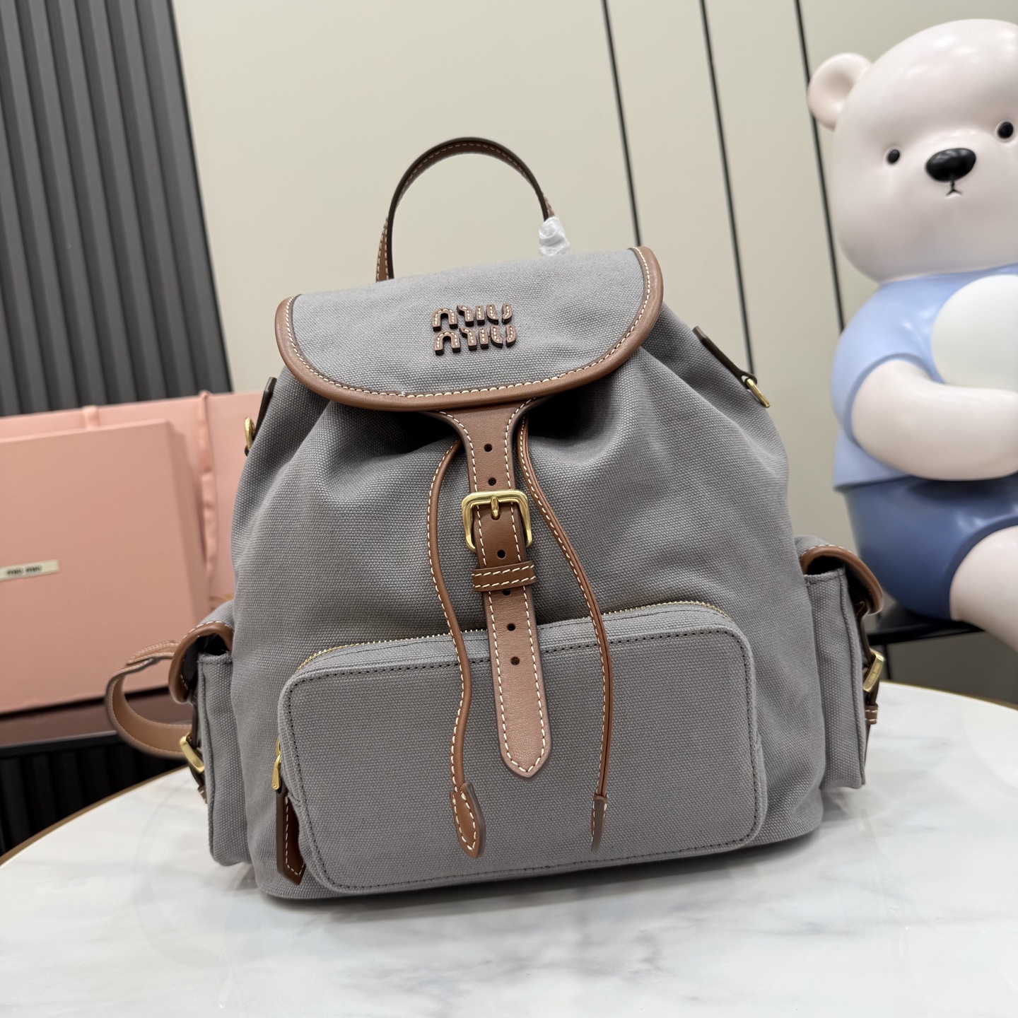 미우미우 코듀로이 백팩 그레이 5BZ042