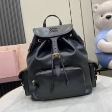미우미우 로고 레더 가죽 라지 블랙 백팩  5BZ042