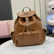 미우미우 로고 레더 가죽 라지 브라운 백팩  5BZ042