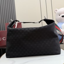 구찌 26SS 브레라 라지 블랙 크로스백 864485