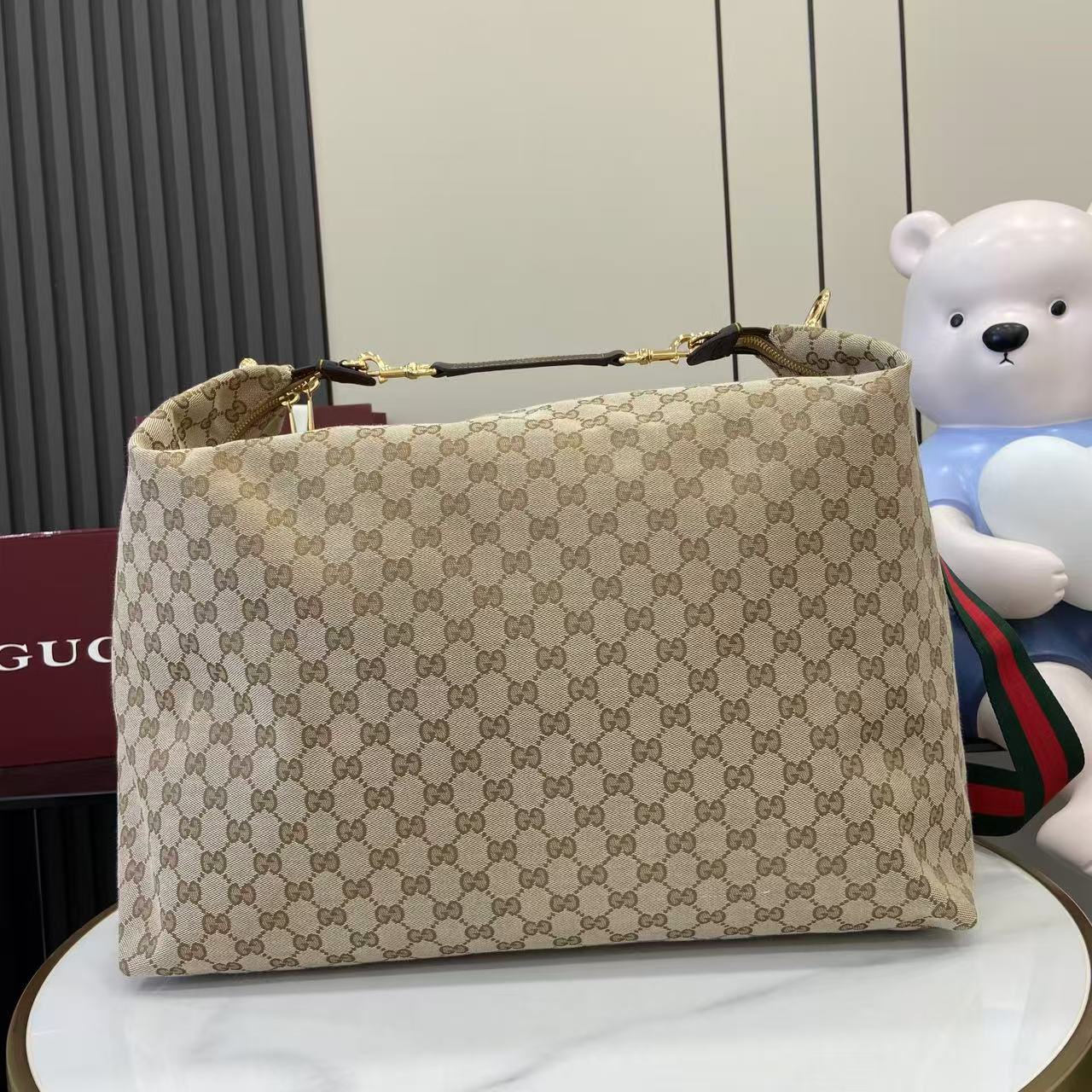 구찌 26SS 브레라 라지 베이지 크로스백 864485